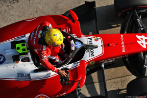 Photo Hamilton absent des Oscars : la F1 passe avant Hollywood