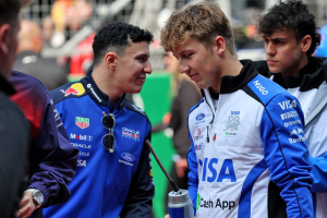 Photo Liam Lawson alerte sur le risque d’accident avec les nouvelles règles F1