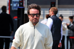 Photo Fernando Alonso arrivera tard au Japon : un heureux événement en approche