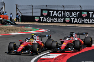 Photo Hamilton : la Formule 1 a retrouvé le vrai esprit du karting