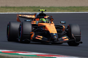 Photo Lando Norris au bord de la sanction : McLaren joue déjà avec le feu en 2026