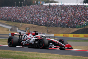 Photo Esteban Ocon sauve les meubles pour Haas : objectif points