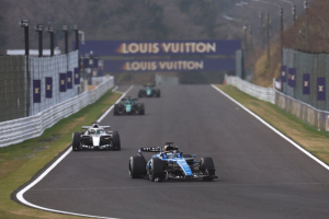 Photo Pourquoi Albon a enchaîné cinq arrêts en cinq tours