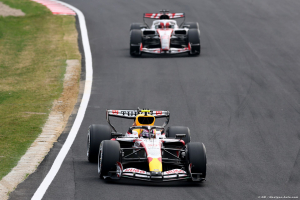 Photo Des points, mais des interrogations pour Lawson et Racing Bulls