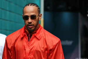 Photo Hamilton prévient que Ferrari garde son 'déficit' principal à Miami