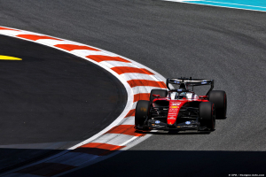 Photo Leclerc impressionné par McLaren à Miami mais la Ferrari SF-26 est dans le coup