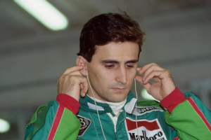 Photo « Il a affronté des défis qui auraient arrêté n'importe qui » : le monde des sports mécaniques rend hommage à Alex Zanardi