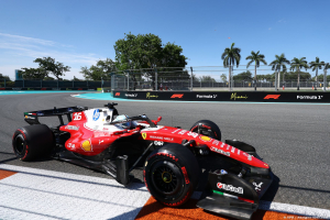 Photo Leclerc admet que Ferrari 'n'est pas assez rapide' après sa 3e place en qualifications