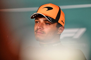 Photo McLaren se rate : l’erreur fatale qui coûte la victoire à Lando Norris à Miami