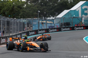 Photo McLaren contredit Hamilton : des gains attendus, pas exceptionnels sur la MCL40