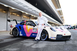 Photo Villeneuve va courir en Porsche Supercup en marge de la F1
