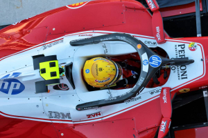 Photo Lewis Hamilton perd patience avec Ferrari : il tourne le dos à un outil clé