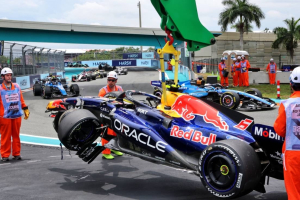 Photo Isack Hadjar : gare à la spirale négative, prévient Karun Chandhok