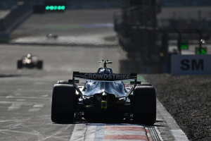 Photo Mercedes en faveur d'un méga-moteur de 1200 chevaux, symbole de la technologie en F1