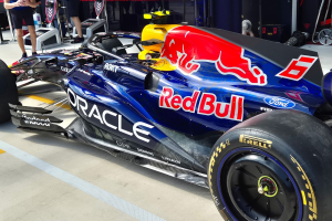 Photo Ces pontons Red Bull qui intriguent le paddock F1
