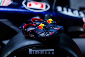 Photo Red Bull craque pour des crocs !
