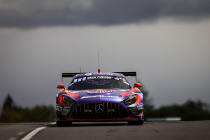 Photo 24H du Nürburgring : Verstappen découvre la nuit sous la pluie