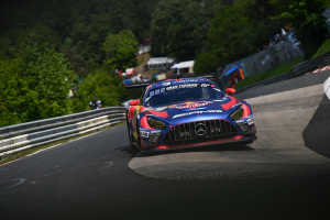 Photo 24H du Nürburgring : Verstappen qualifié de justesse pour jouer la pole