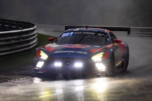 Photo Alors que Verstappen s'amuse sur la Nordschleife, Marko critique la F1 moderne
