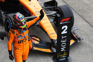 Photo Piastri averti : quitter McLaren F1 pourrait être une erreur