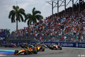 Photo McLaren F1 abandonne officiellement les 'papaya rules'