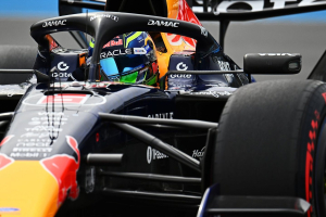 Photo Hadjar à 0028 de Verstappen malgré un tour de merde