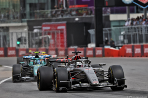Photo Audi F1 rate les points après avoir 'pris un risque' stratégique au Canada