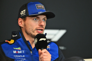 Photo Verstappen secoue les motoristes de la F1 : le ratio 60/40 est 'le minimum à viser'