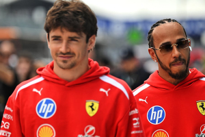 Photo “Massivement distancés” : l’aveu de Hamilton et Leclerc sur le moteur Ferrari 2026