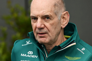 Photo Newey de retour dans le paddock F1 sur fond de rumeurs d'hospitalisation