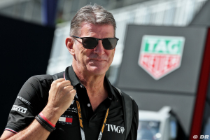 Photo Lowdon déplore la 'fiction' amenée par la course aux rumeurs en F1