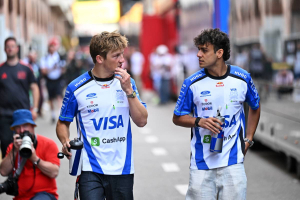 Photo Racing Bulls réalise un exploit collectif : belle moisson pour Liam Lawson et Arvid Lindblad