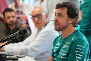 Photo Alonso vers sa dernière apparition à Barcelone ? De la Rosa esquive