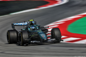 Photo Le week-end cauchemar se confirme pour Alonso et Aston Martin F1 en Catalogne