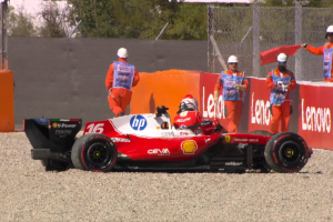 Photo Leclerc a 'honte' après son accident des qualifications de Barcelone