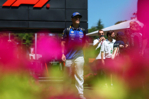 Photo GP de Barcelone de F1 : Isack Hadjar limite la casse après un départ difficile