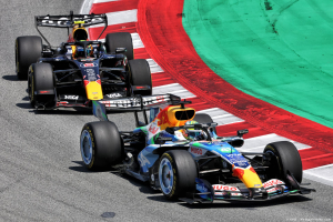 Photo Mekies répond aux soupçons de collusion entre Red Bull et Racing Bulls