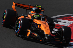 Photo McLaren F1 va tester un aileron arrière similaire à Ferrari en Autriche