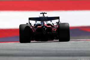 Photo La F1 interdit l'aileron d'échappement pour 2027, Ferrari anticipe déjà le changement