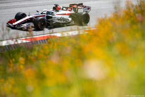 Photo Pourquoi Ferrari freine le déploiement de son moteur évolué chez Haas et Cadillac F1