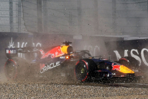 Photo Crash de Verstappen : l'absence de double drapeau jaune pose question, la FIA s'explique