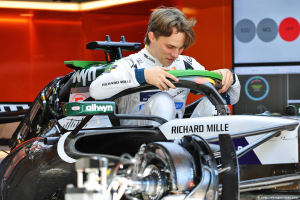 Photo Piastri admet que la forme de McLaren F1 est 'difficile à lire' actuellement