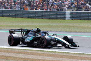 Photo Antonelli échoue à 11 millièmes de la pole Sprint, Mercedes surprise par Ferrari