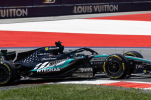Photo George Russell meilleur temps des essais libres 3 en Autriche devant Kimi Antonelli et Lewis Hamilton