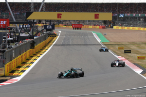 Photo Aston Martin F1 progresse sur les réglages en qualification, mais reste loin du compte