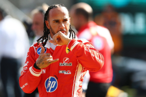 Photo Hamilton sous enquête, son podium en danger à Silverstone