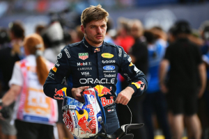 Photo Verstappen furieux après un nouvel accident : Ça devient super dangereux