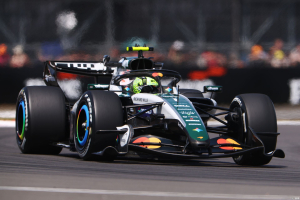 Photo McLaren F1 admet sa 'surprise' face à ce que fait Mercedes avec son moteur