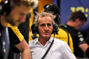 Photo Cambriolage et agression d'Alain Prost : cinq suspects mis en examen en France