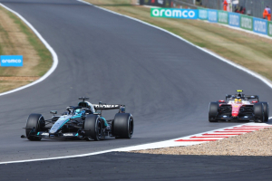 Photo Hamilton s'interroge sur son arrêt sous Safety Car : Je ne l'aurais pas fait